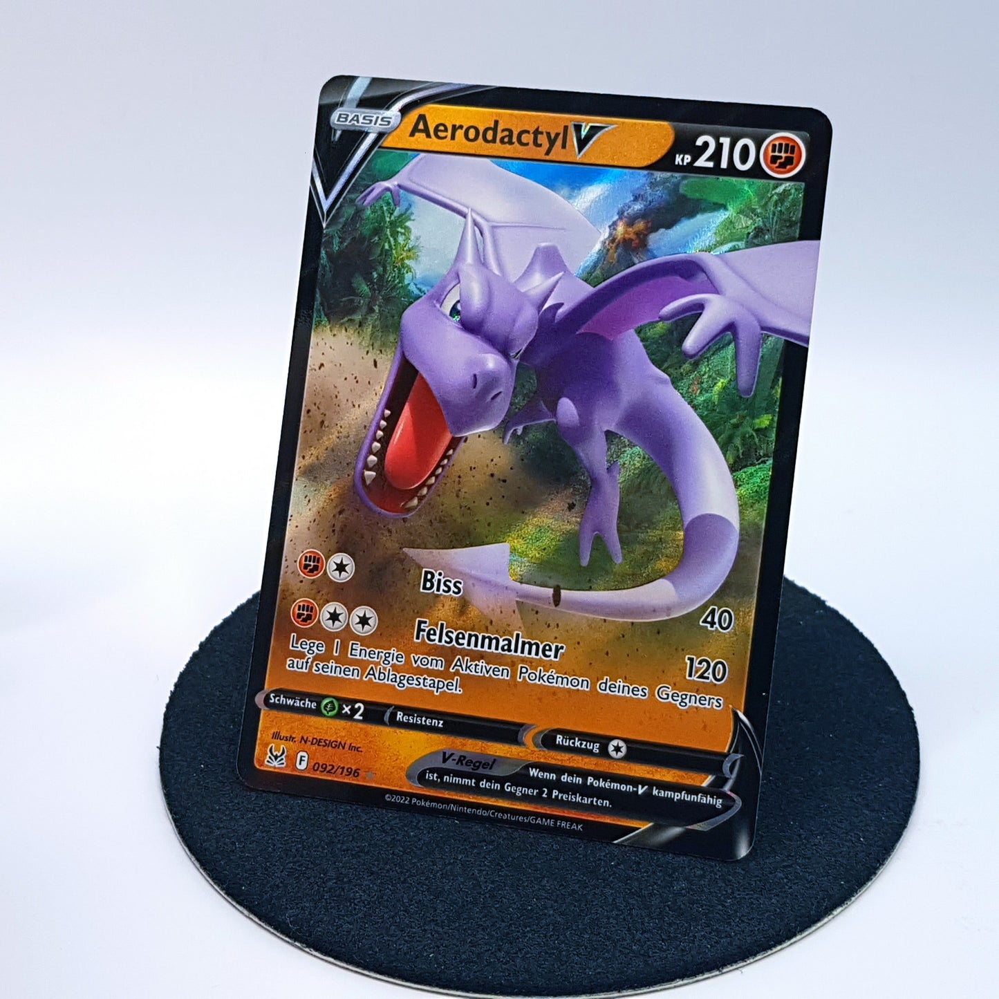 Pokemonkarte - Aerodactyl V 092/196 rare holo DE 2022 MINT