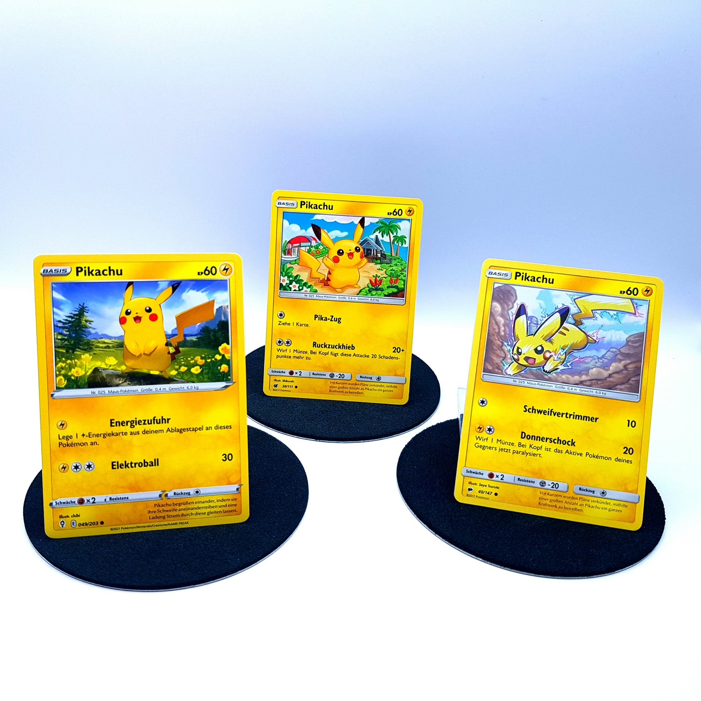 Pikachu 049/203 30/111 40/147 DE Pokemon